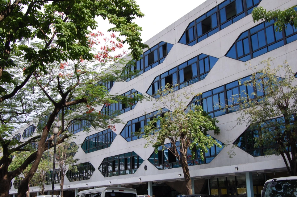 ธรรมศาสตร์